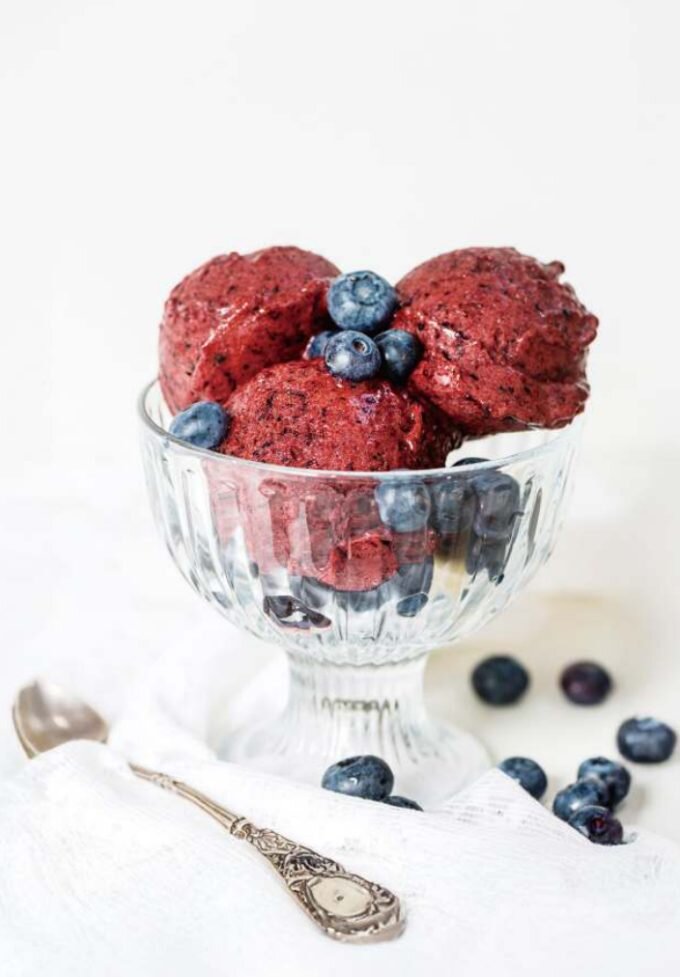 Heartnoks H1 mixed berry sorbet